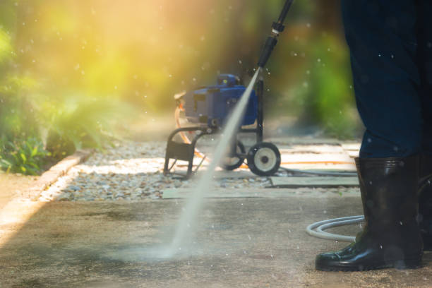 Best Driveway Pressure Washing  in Chalfont, PA
